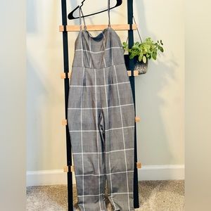 Fab’rik romper! Grey plaid look. Size small.